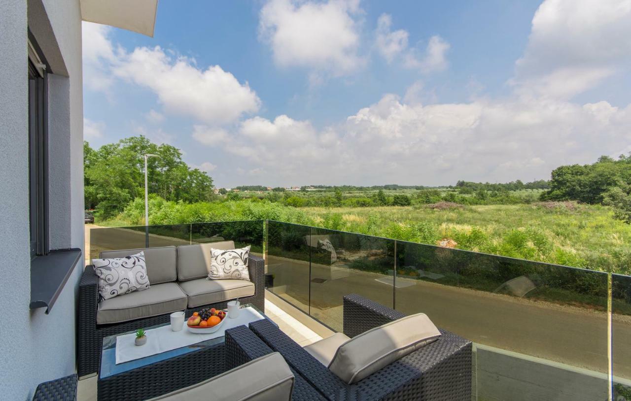 Apartment Lunne Novigrad  Zewnętrze zdjęcie