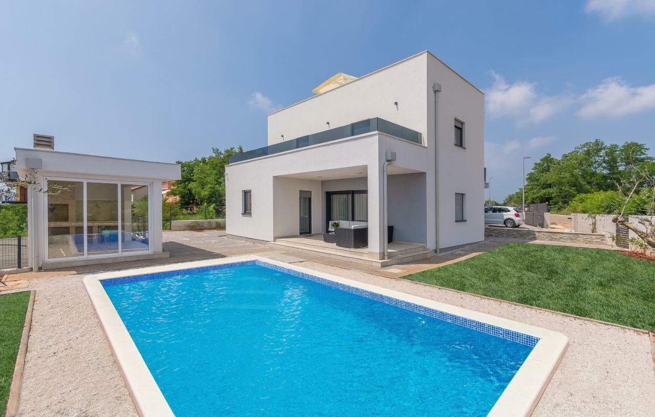 Apartment Lunne Novigrad  Zewnętrze zdjęcie